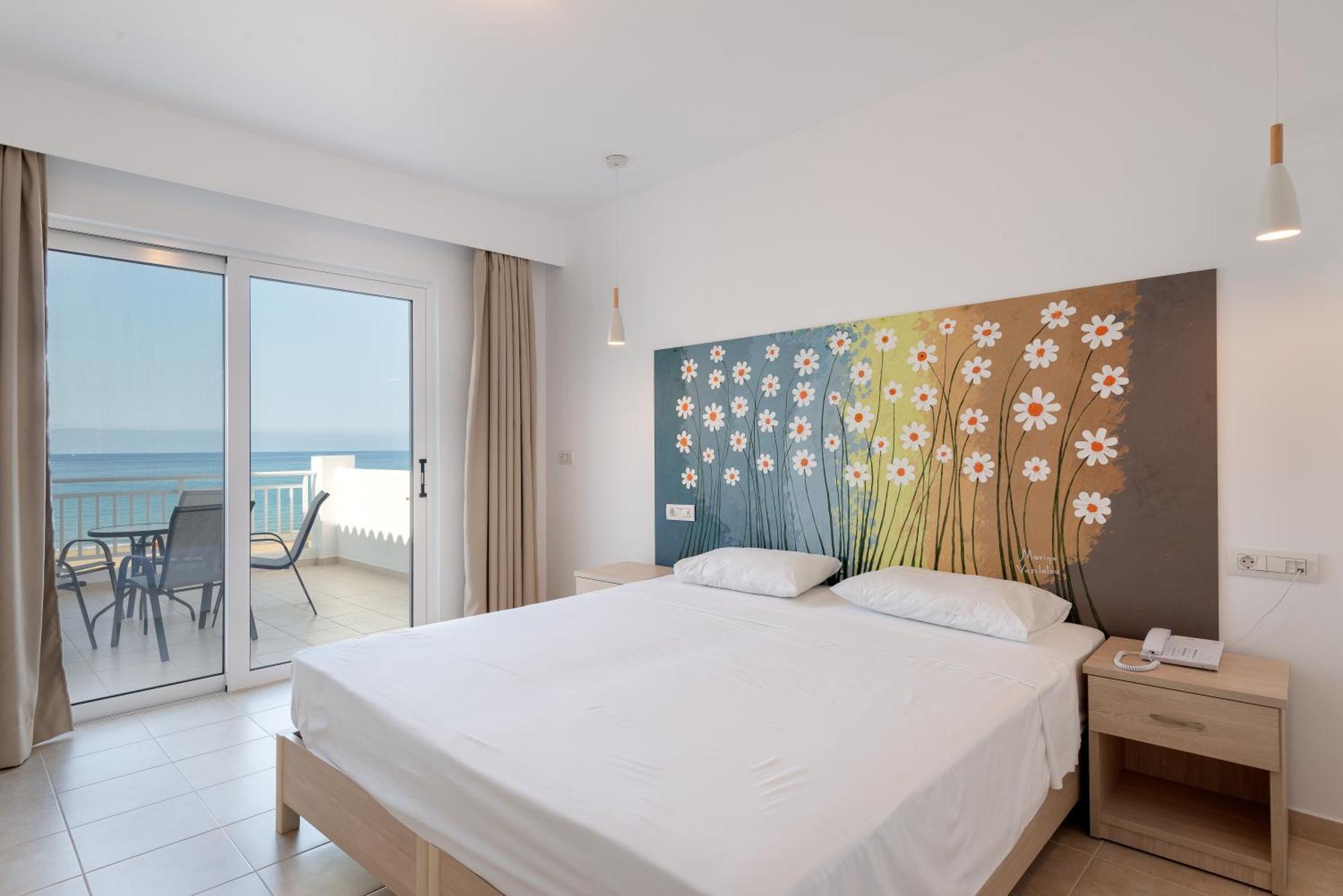Marina Bay Hotel Ratzaklion Ngoại thất bức ảnh