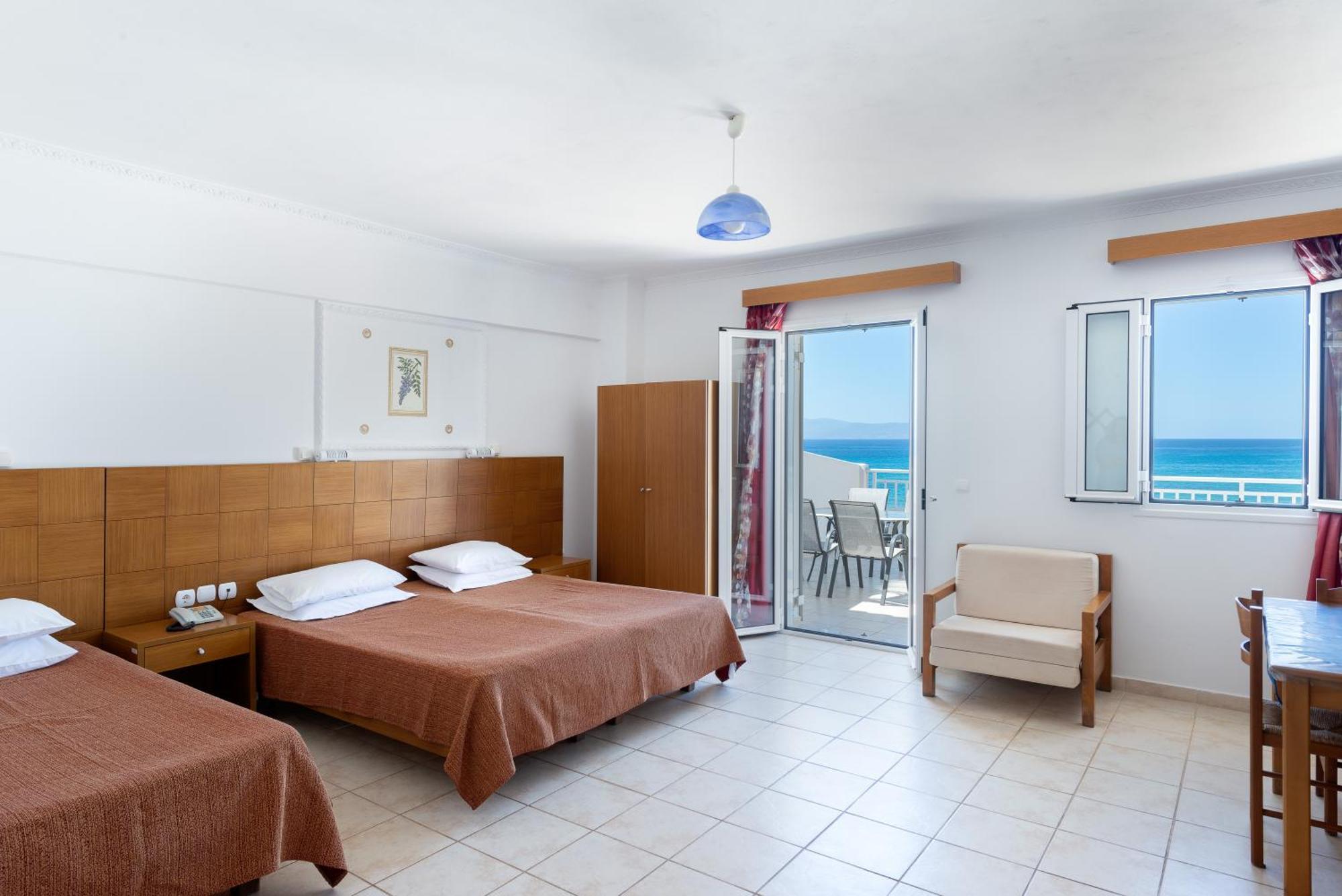 Marina Bay Hotel Ratzaklion Ngoại thất bức ảnh