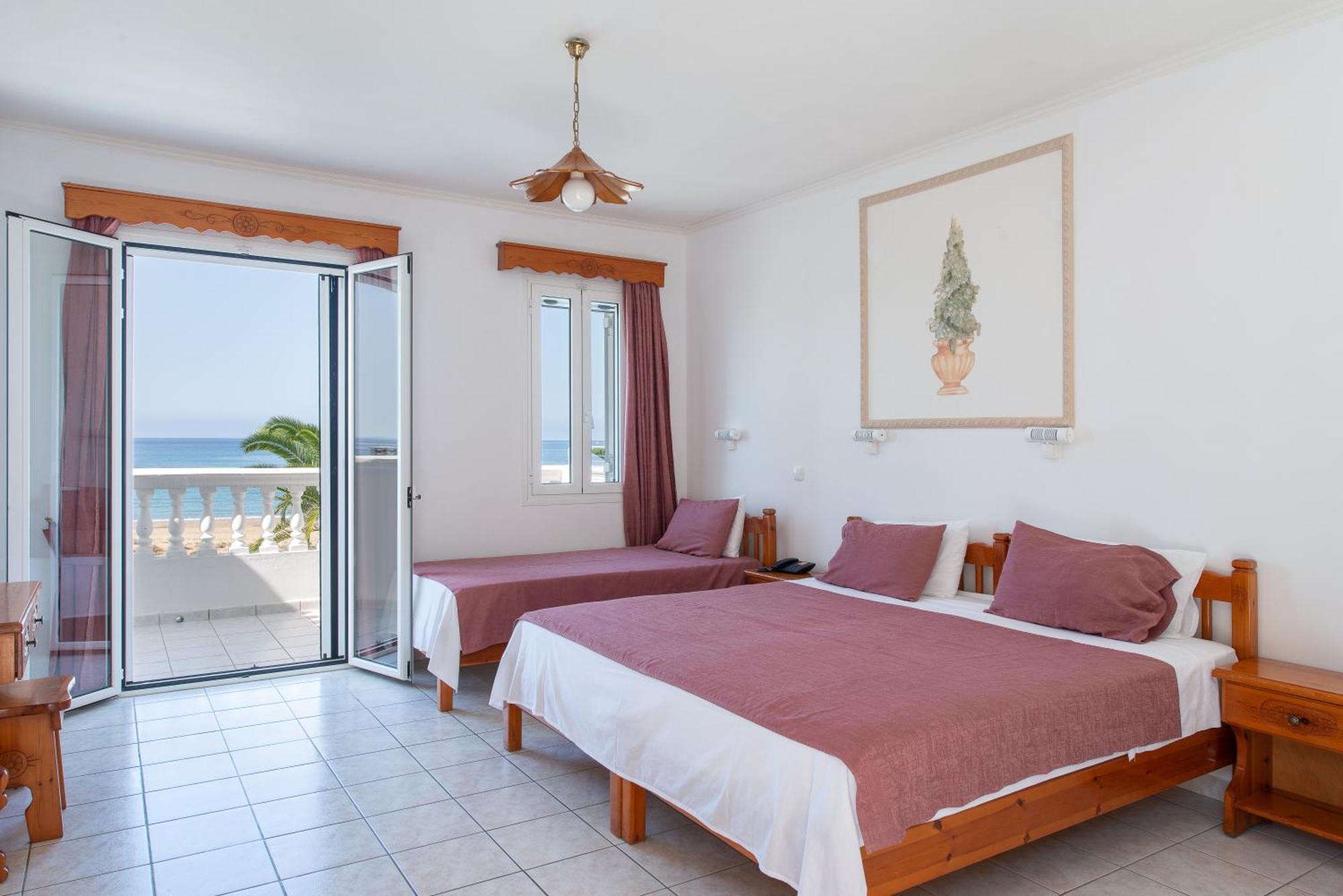 Marina Bay Hotel Ratzaklion Ngoại thất bức ảnh